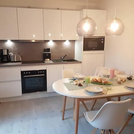 아파트 Inselwind - Ferienwohnung 04 „Meersalz“ *