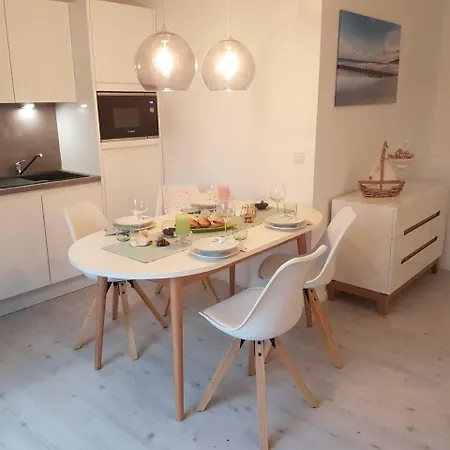 Inselwind - Ferienwohnung 04 „Meersalz“ * 가거
